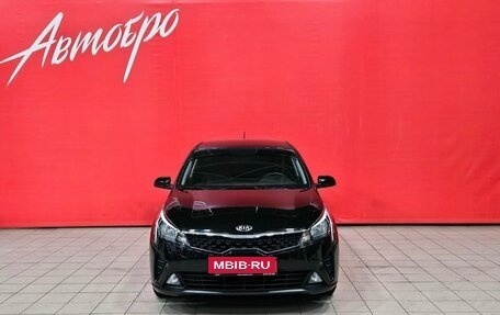 KIA Rio IV, 2021 год, 1 399 000 рублей, 8 фотография