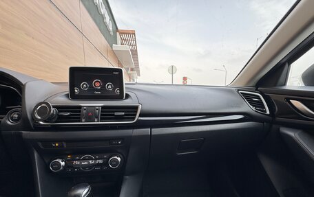 Mazda 3, 2015 год, 1 300 000 рублей, 10 фотография