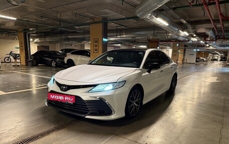 Toyota Camry, 2021 год, 2 999 999 рублей, 7 фотография