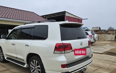 Toyota Land Cruiser 200, 2018 год, 7 500 000 рублей, 4 фотография