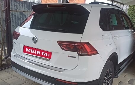 Volkswagen Tiguan II, 2020 год, 3 599 000 рублей, 2 фотография
