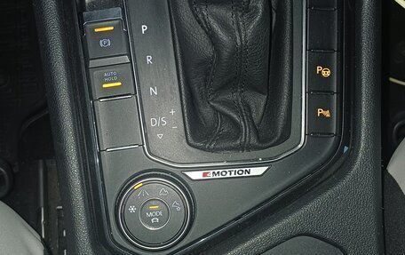 Volkswagen Tiguan II, 2020 год, 3 599 000 рублей, 7 фотография