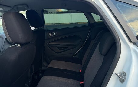 Ford Fiesta, 2016 год, 990 000 рублей, 7 фотография