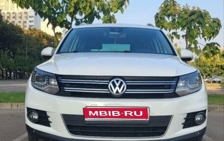 Volkswagen Tiguan I, 2012 год, 1 300 000 рублей, 1 фотография