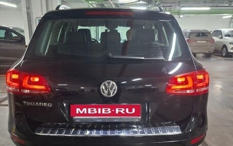 Volkswagen Touareg III, 2014 год, 1 750 000 рублей, 2 фотография