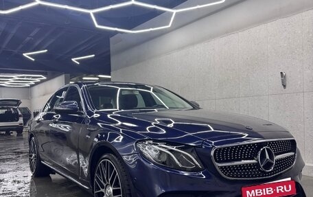 Mercedes-Benz E-Класс, 2019 год, 3 100 000 рублей, 11 фотография