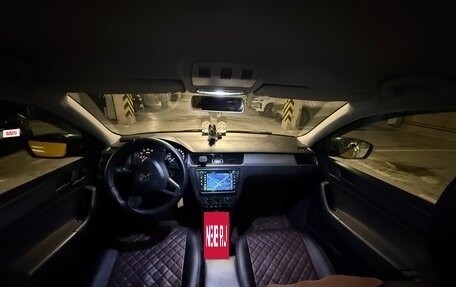 Skoda Rapid I, 2015 год, 830 000 рублей, 10 фотография