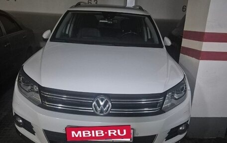 Volkswagen Tiguan I, 2012 год, 1 300 000 рублей, 2 фотография