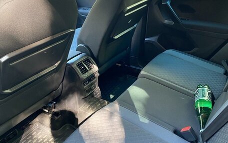 Volkswagen Tiguan II, 2017 год, 2 050 000 рублей, 6 фотография