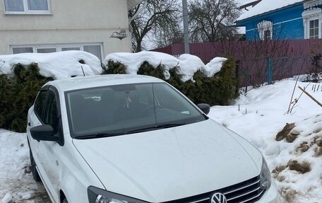 Volkswagen Polo VI (EU Market), 2015 год, 1 350 000 рублей, 1 фотография