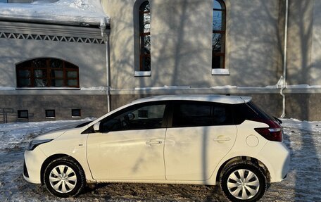 Toyota Yaris XP150 рестайлинг, 2021 год, 1 350 000 рублей, 4 фотография