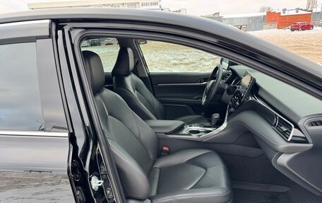 Toyota Camry, 2021 год, 3 650 000 рублей, 16 фотография