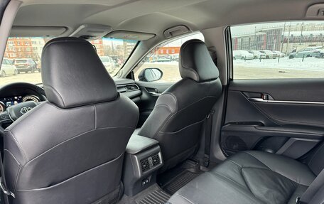 Toyota Camry, 2021 год, 3 650 000 рублей, 28 фотография