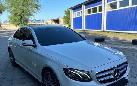 Mercedes-Benz E-Класс, 2016 год, 2 850 000 рублей, 3 фотография