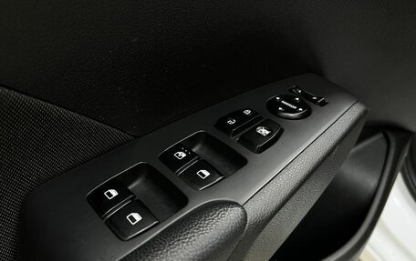 Hyundai Solaris II рестайлинг, 2019 год, 1 250 000 рублей, 29 фотография