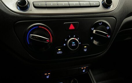 Hyundai Solaris II рестайлинг, 2019 год, 1 250 000 рублей, 28 фотография