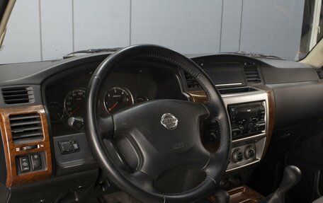 Nissan Patrol, 2008 год, 1 490 000 рублей, 11 фотография