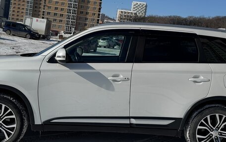 Mitsubishi Outlander III рестайлинг 3, 2017 год, 2 050 000 рублей, 5 фотография