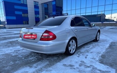 Mercedes-Benz E-Класс, 2004 год, 735 000 рублей, 3 фотография