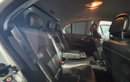 Mercedes-Benz E-Класс, 2004 год, 735 000 рублей, 22 фотография