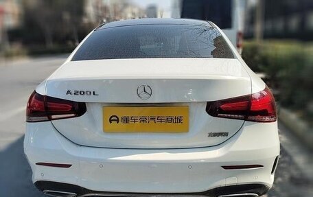 Mercedes-Benz A-Класс, 2021 год, 2 500 000 рублей, 5 фотография