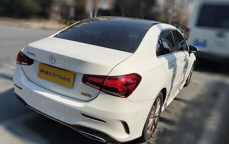 Mercedes-Benz A-Класс, 2021 год, 2 500 000 рублей, 4 фотография