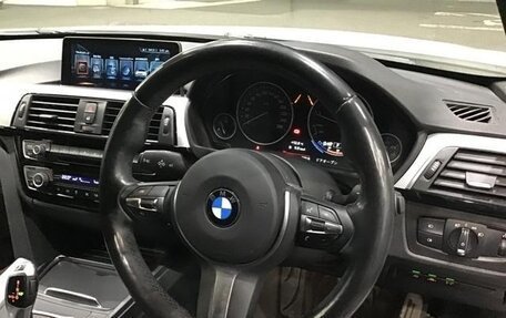 BMW 3 серия, 2017 год, 1 535 586 рублей, 11 фотография