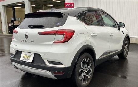 Renault Kaptur I рестайлинг, 2022 год, 1 100 000 рублей, 4 фотография