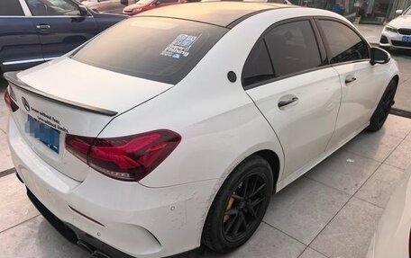 Mercedes-Benz A-Класс, 2021 год, 2 400 000 рублей, 3 фотография