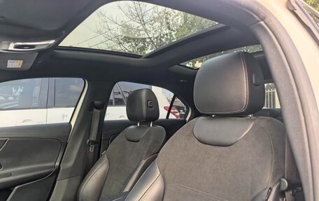 Mercedes-Benz A-Класс, 2021 год, 2 400 000 рублей, 9 фотография