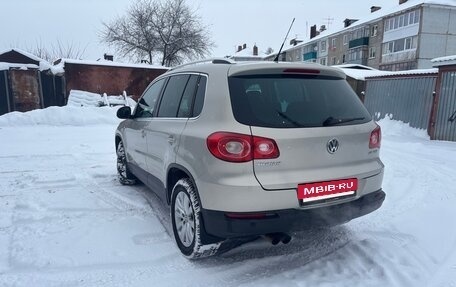 Volkswagen Tiguan I, 2010 год, 1 200 000 рублей, 5 фотография