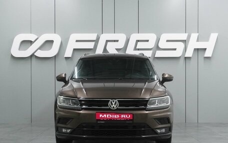 Volkswagen Tiguan II, 2019 год, 2 290 000 рублей, 3 фотография