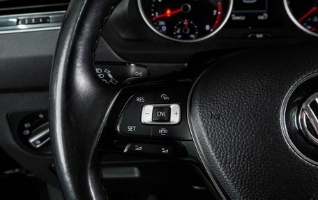 Volkswagen Tiguan II, 2019 год, 2 290 000 рублей, 17 фотография