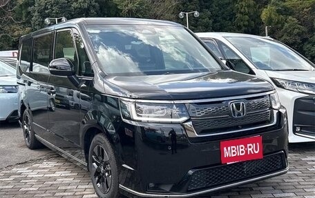 Honda Stepwgn, 2023 год, 2 550 001 рублей, 2 фотография