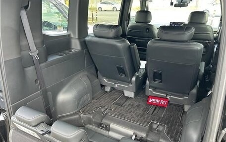 Honda Stepwgn, 2023 год, 2 550 001 рублей, 15 фотография