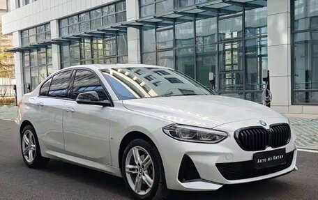 BMW 1 серия, 2022 год, 2 029 586 рублей, 3 фотография