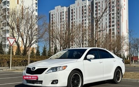 Toyota Camry, 2011 год, 1 100 000 рублей, 2 фотография