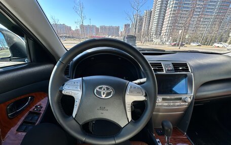 Toyota Camry, 2011 год, 1 100 000 рублей, 14 фотография