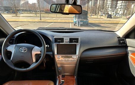 Toyota Camry, 2011 год, 1 100 000 рублей, 11 фотография