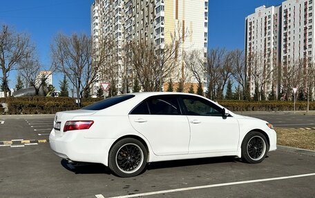 Toyota Camry, 2011 год, 1 100 000 рублей, 17 фотография