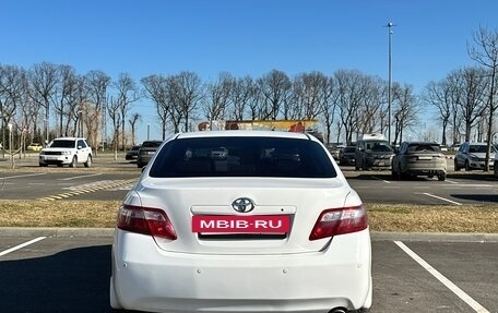 Toyota Camry, 2011 год, 1 100 000 рублей, 16 фотография