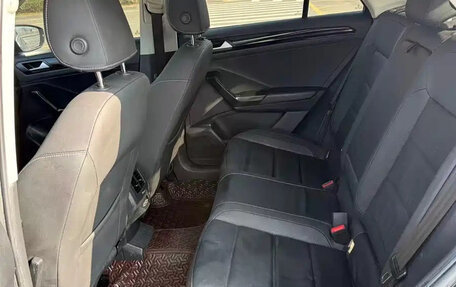 Volkswagen T-Roc I, 2021 год, 1 600 555 рублей, 6 фотография