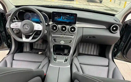 Mercedes-Benz C-Класс, 2021 год, 2 100 001 рублей, 8 фотография