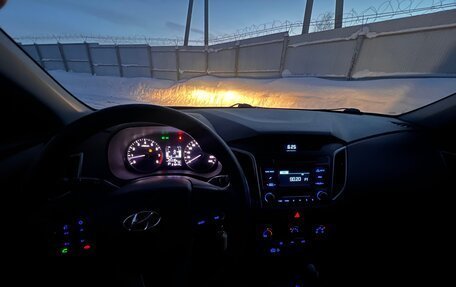 Hyundai Creta I рестайлинг, 2018 год, 1 390 000 рублей, 3 фотография