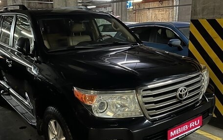 Toyota Land Cruiser 200, 2013 год, 3 750 000 рублей, 1 фотография