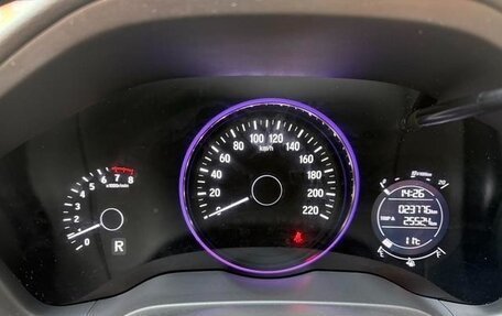 Honda Vezel, 2022 год, 1 650 007 рублей, 14 фотография