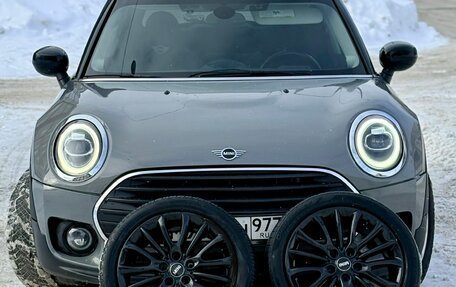 MINI Clubman, 2020 год, 2 400 000 рублей, 1 фотография