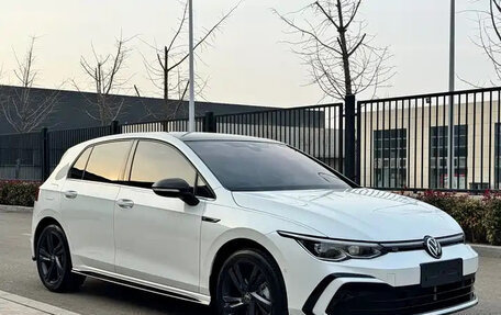 Volkswagen Golf VIII, 2022 год, 1 750 004 рублей, 1 фотография