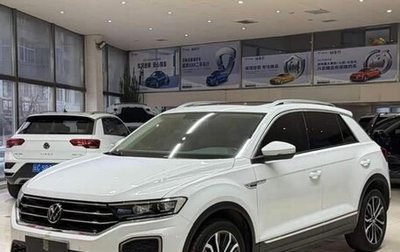 Volkswagen T-Roc I, 2022 год, 1 317 000 рублей, 1 фотография