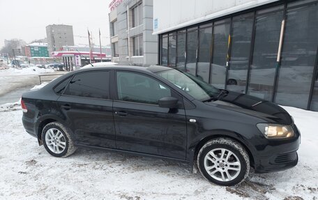 Volkswagen Polo VI (EU Market), 2012 год, 750 000 рублей, 3 фотография